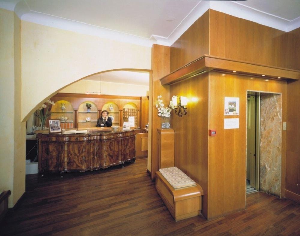 Hotel Fortuna Perugia Ngoại thất bức ảnh