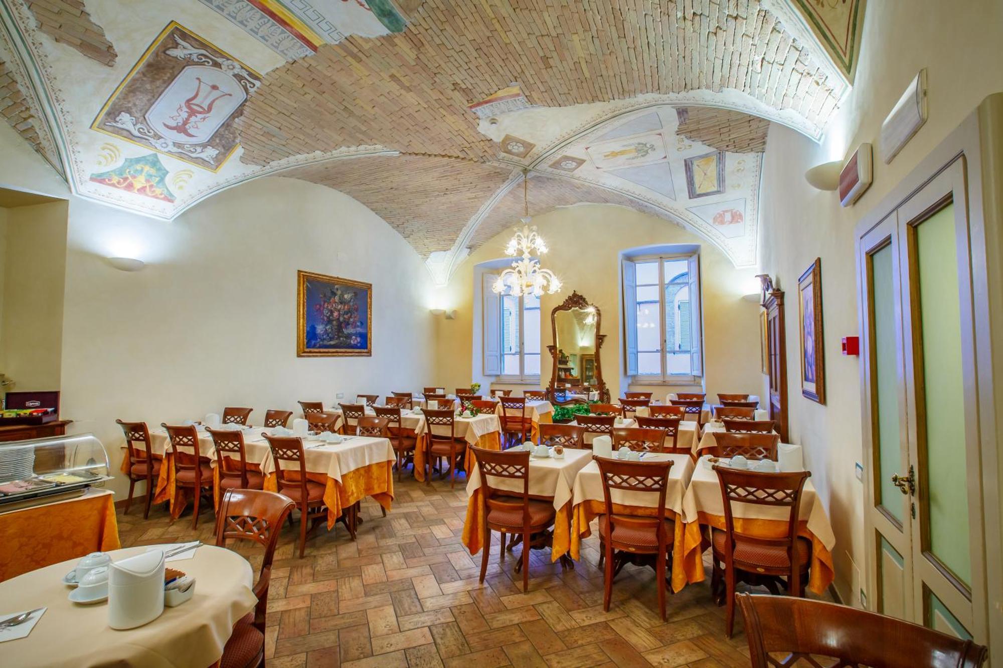 Hotel Fortuna Perugia Ngoại thất bức ảnh