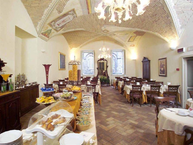 Hotel Fortuna Perugia Ngoại thất bức ảnh