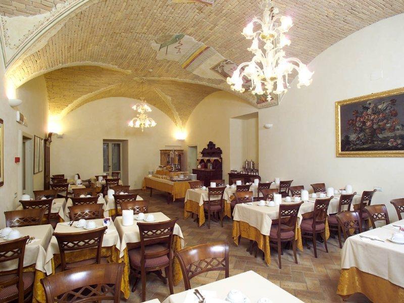 Hotel Fortuna Perugia Ngoại thất bức ảnh
